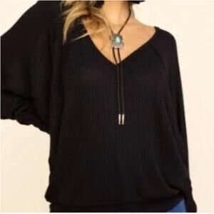 FREE PEOPLE | Santa Clara Thermal Top V Neck Black | Size Medium